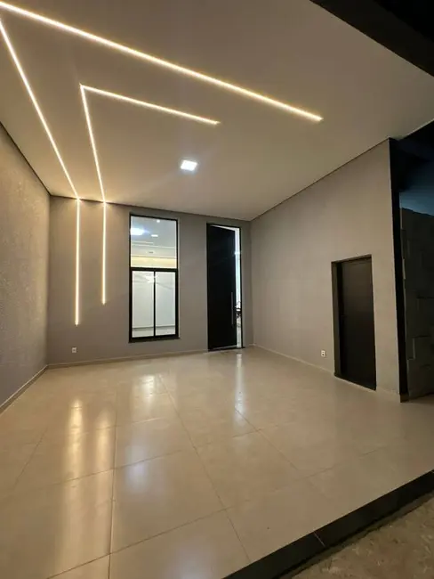 Foto 2 de Casa de Condomínio com 3 quartos à venda, 250m2 em Wanel Ville, Sorocaba - SP