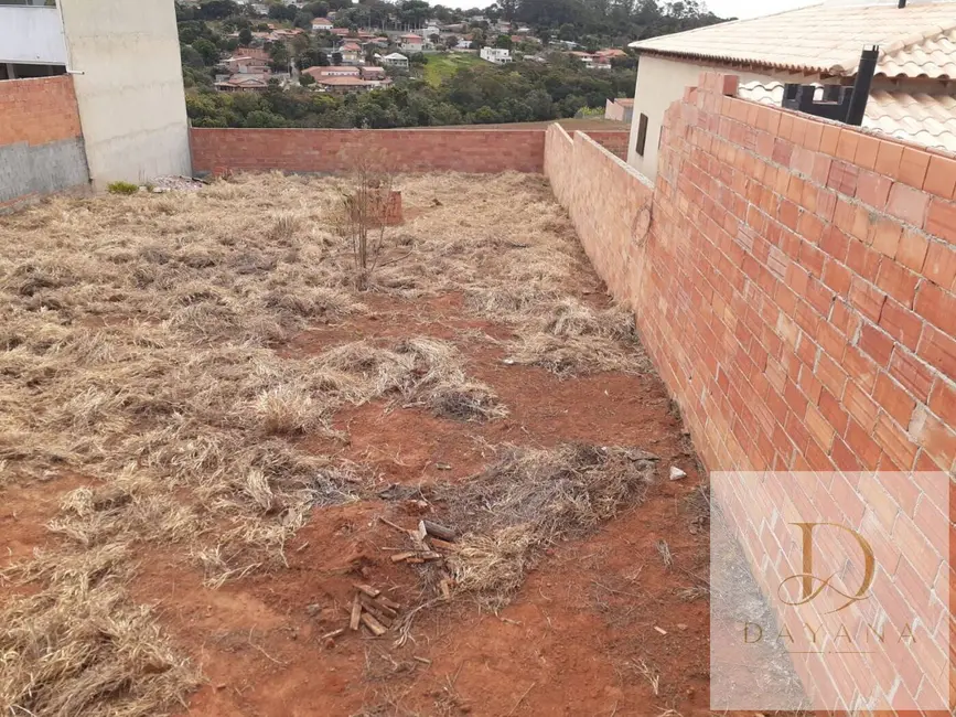 Chácara com 3 quartos à venda, 1080m2 em Aracoiaba Da Serra - SP - imagem 5 Foto 5 de Chácara com 3 quartos à venda, 1080m2 em Aracoiaba Da Serra - SP