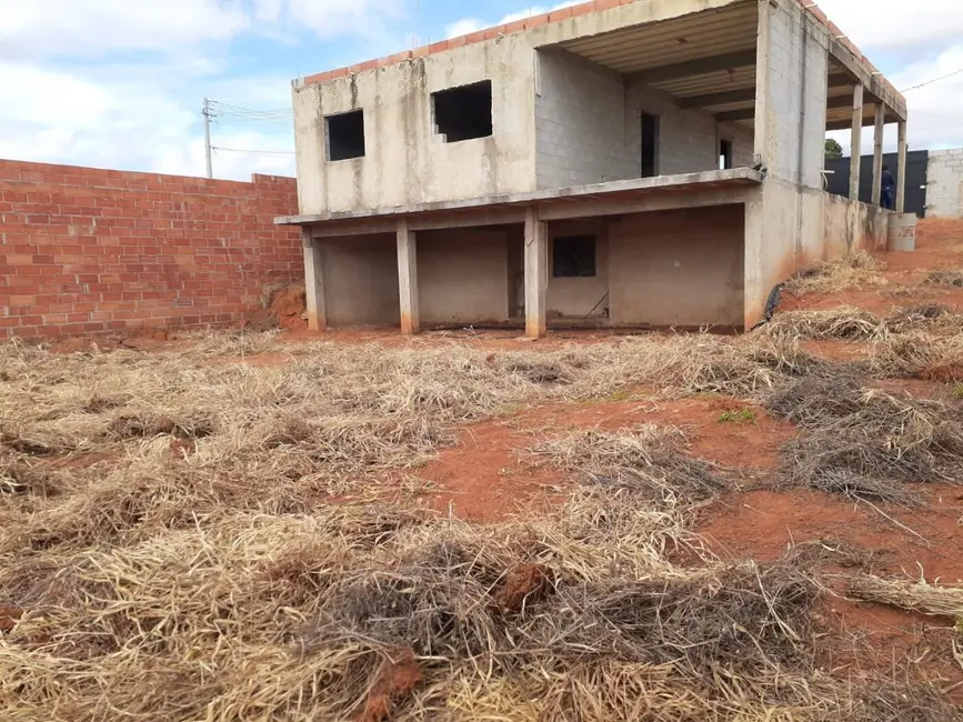 Foto 1 de Chácara com 3 quartos à venda, 1080m2 em Aracoiaba Da Serra - SP