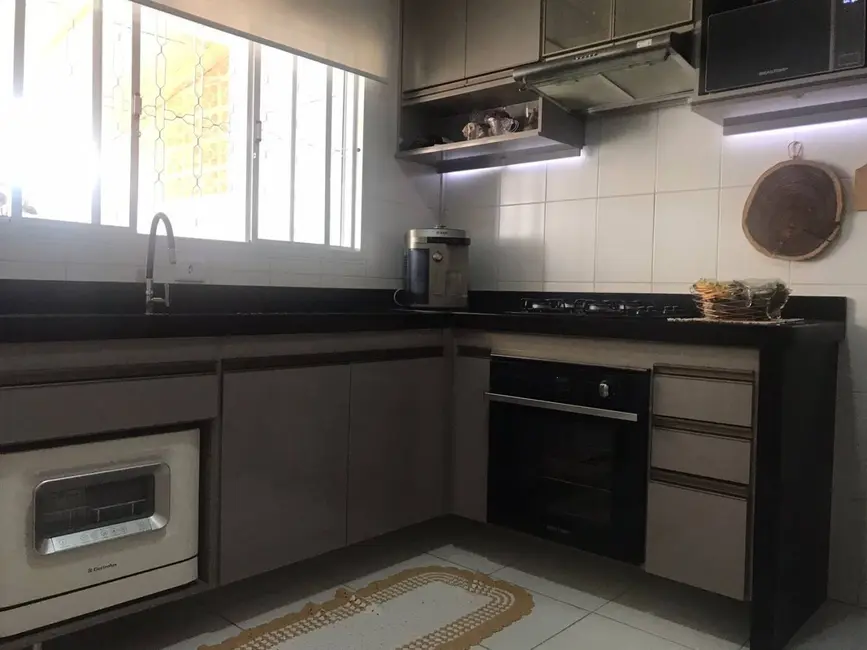 Casa com 3 quartos à venda, 95m2 em Horto Florestal, Sorocaba - SP - imagem 9 Foto 9 de Casa com 3 quartos à venda, 95m2 em Horto Florestal, Sorocaba - SP