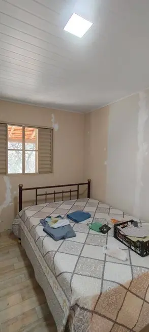 Foto 2 de Chácara com 2 quartos à venda, 1000m2 em Aracoiaba Da Serra - SP
