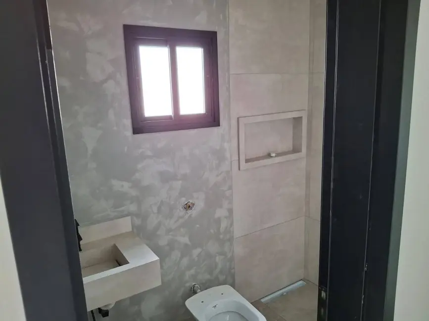 Foto 4 de Casa de Condomínio com 3 quartos à venda, 200m2 em Wanel Ville, Sorocaba - SP