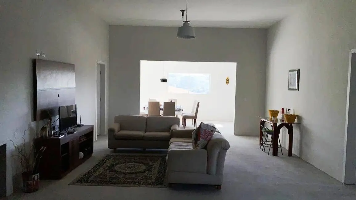 Foto 7 de Casa com 4 quartos à venda, 1037m2 em Aracoiaba Da Serra - SP