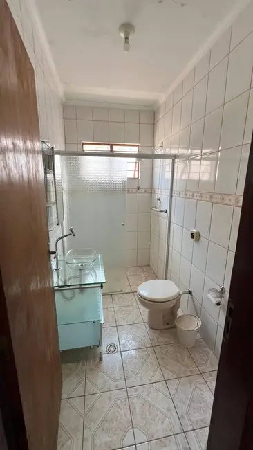 Casa com 2 quartos à venda, 238m2 em Vila Hortência, Sorocaba - SP - imagem 9 Foto 9 de Casa com 2 quartos à venda, 238m2 em Vila Hortência, Sorocaba - SP