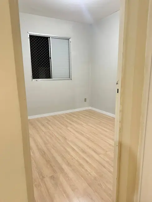 Apartamento com 2 quartos à venda e para alugar, 42m2 em Jardim Guadalajara, Sorocaba - SP - imagem 3 Foto 3 de Apartamento com 2 quartos à venda e para alugar, 42m2 em Jardim Guadalajara, Sorocaba - SP