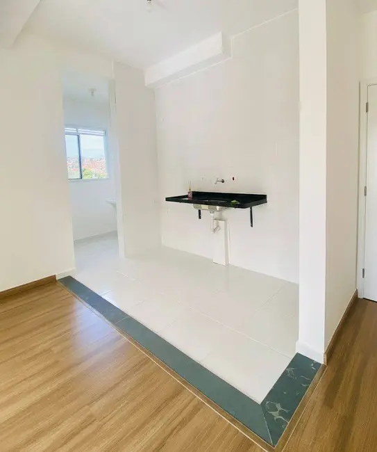 Foto 4 de Apartamento com 2 quartos à venda e para alugar, 47m2 em Caguassu, Sorocaba - SP