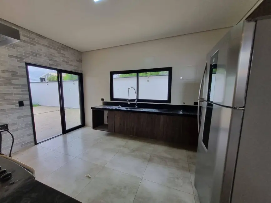 Foto 6 de Casa de Condomínio com 3 quartos para alugar, 300m2 em Jardim Novo Horizonte, Sorocaba - SP