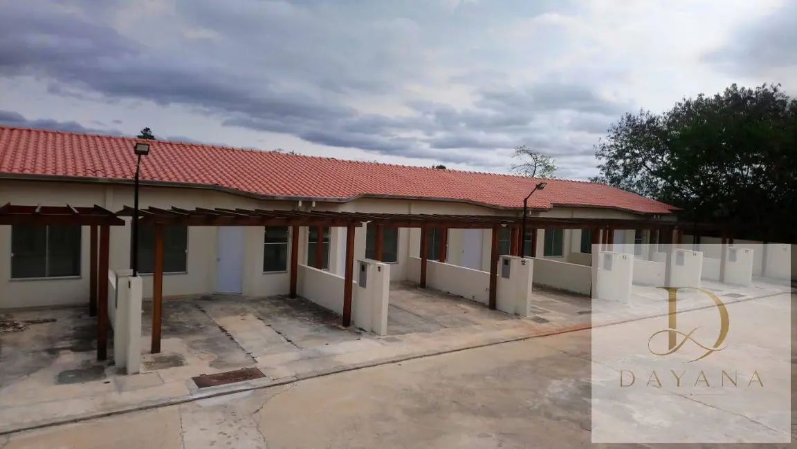 Foto 2 de Casa de Condomínio com 2 quartos à venda, 159m2 em Jardim J S Carvalho, Sorocaba - SP