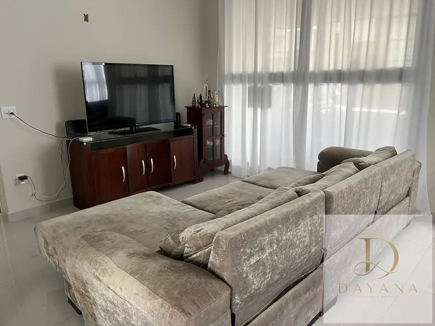 Foto 9 de Casa de Condomínio com 3 quartos à venda e para alugar, 300m2 em Aparecidinha, Sorocaba - SP