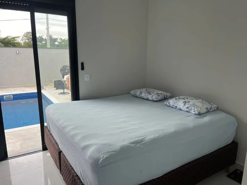 Foto 4 de Casa de Condomínio com 3 quartos à venda e para alugar, 300m2 em Aparecidinha, Sorocaba - SP