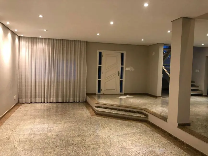 Foto 4 de Casa de Condomínio com 3 quartos para alugar, 500m2 em Jardim Ibiti do Paço, Sorocaba - SP