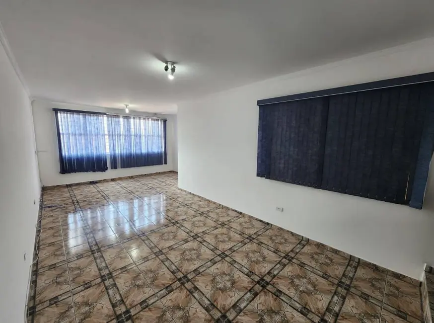 Apartamento com 2 quartos para alugar em Vila Hortência, Sorocaba - SP - imagem 1 Foto 1 de Apartamento com 2 quartos para alugar em Vila Hortência, Sorocaba - SP