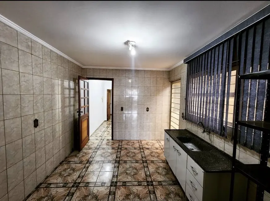 Apartamento com 2 quartos para alugar em Vila Hortência, Sorocaba - SP - imagem 4 Foto 4 de Apartamento com 2 quartos para alugar em Vila Hortência, Sorocaba - SP
