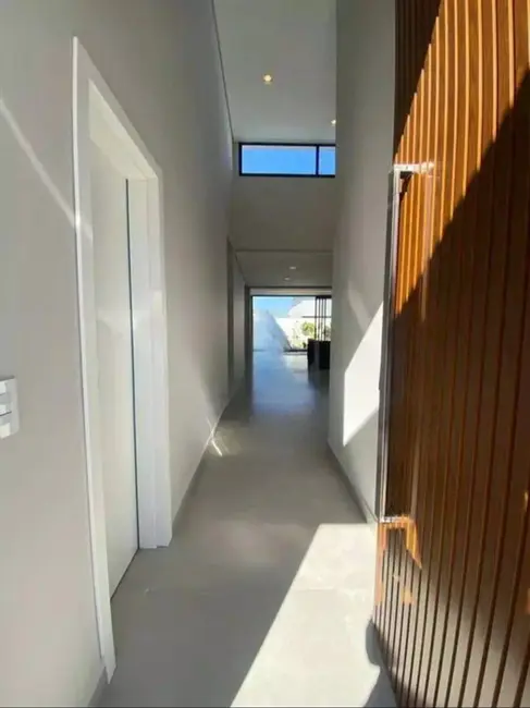 Foto 2 de Casa de Condomínio com 3 quartos à venda, 161m2 em Votorantim - SP