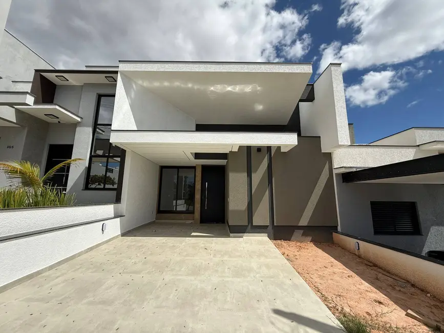 Foto 1 de Casa de Condomínio com 3 quartos à venda, 200m2 em Horto Florestal, Sorocaba - SP