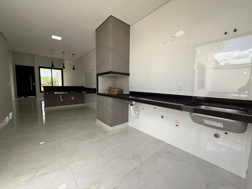 Foto 6 de Casa de Condomínio com 3 quartos à venda, 200m2 em Horto Florestal, Sorocaba - SP