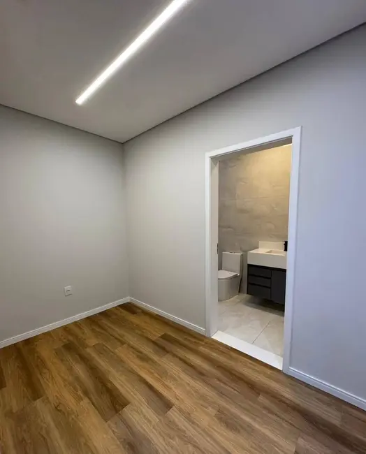 Foto 4 de Casa de Condomínio com 3 quartos à venda, 250m2 em Parque São Bento, Sorocaba - SP