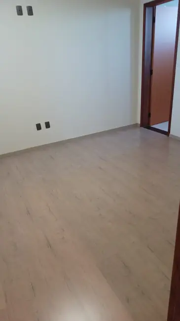 Foto 6 de Casa de Condomínio com 3 quartos à venda em Horto Florestal, Sorocaba - SP