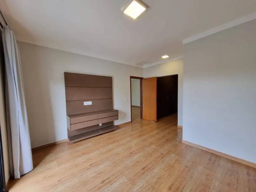 Foto 3 de Casa de Condomínio com 3 quartos à venda, 318m2 em Votorantim - SP