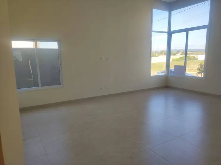 Casa de Condomínio com 3 quartos para alugar, 411m2 em Votorantim - SP - imagem 7 Foto 7 de Casa de Condomínio com 3 quartos para alugar, 411m2 em Votorantim - SP