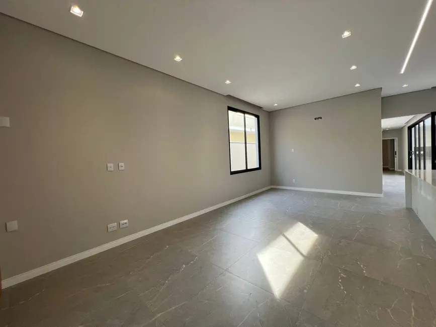 Casa de Condomínio com 3 quartos à venda, 409m2 em Votorantim - SP - imagem 3 Foto 3 de Casa de Condomínio com 3 quartos à venda, 409m2 em Votorantim - SP