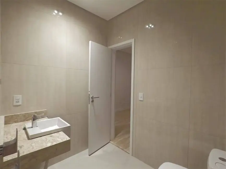 Foto 2 de Casa de Condomínio com 3 quartos à venda em Cajuru do Sul, Sorocaba - SP