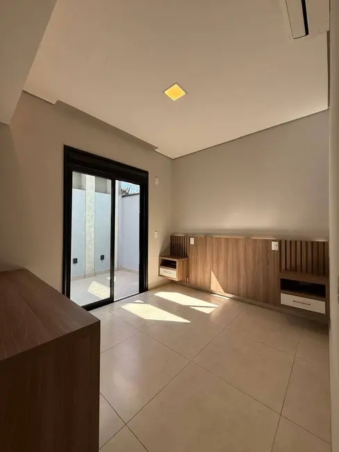 Foto 4 de Casa de Condomínio com 3 quartos à venda, 200m2 em Jardim Novo Horizonte, Sorocaba - SP