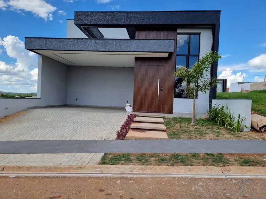 Foto 2 de Casa de Condomínio com 3 quartos à venda, 225m2 em Jardim Novo Horizonte, Sorocaba - SP