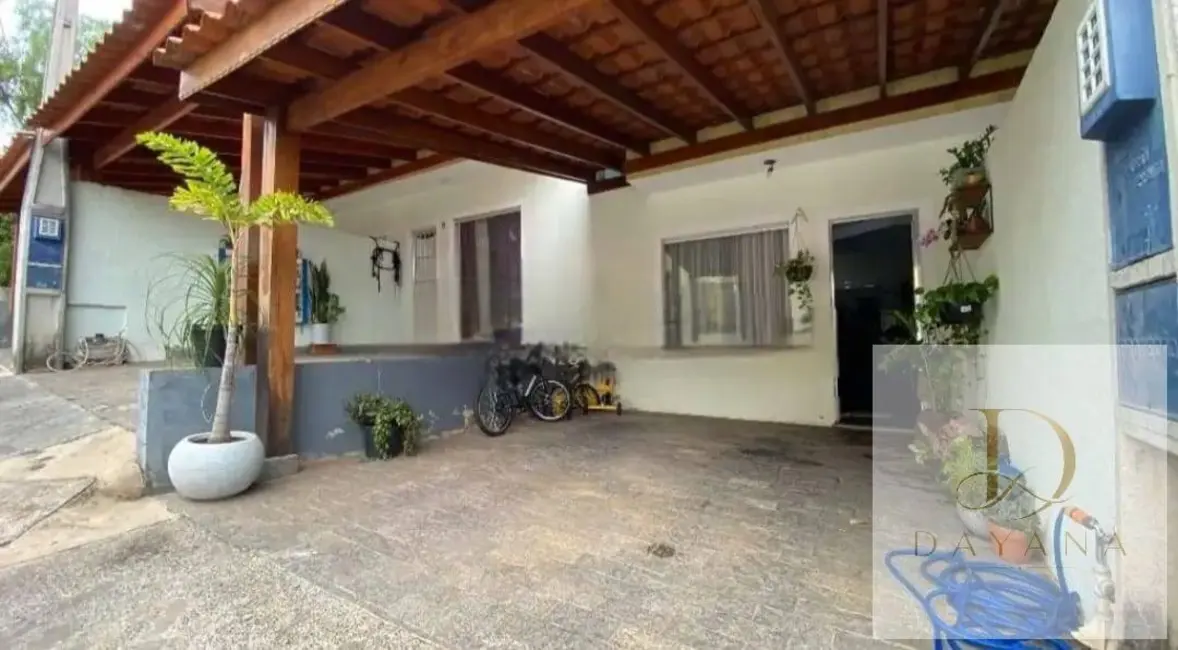 Casa de Condomínio com 2 quartos à venda, 105m2 em Lopes de Oliveira, Sorocaba - SP - imagem 2 Foto 2 de Casa de Condomínio com 2 quartos à venda, 105m2 em Lopes de Oliveira, Sorocaba - SP