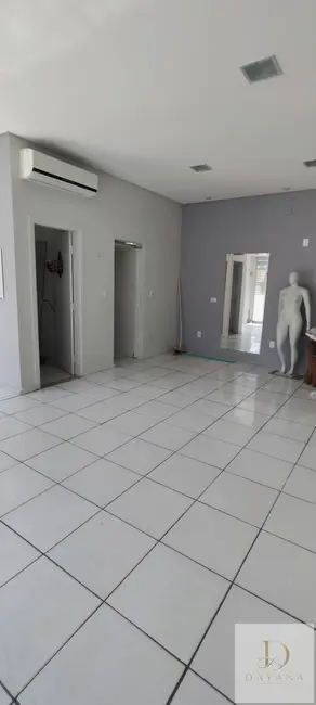 Foto 2 de Sala Comercial para alugar, 30m2 em Jardim Vera Cruz, Sorocaba - SP
