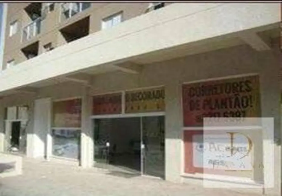 Foto 8 de Sala Comercial à venda e para alugar, 44m2 em Chácaras Reunidas São Jorge, Sorocaba - SP