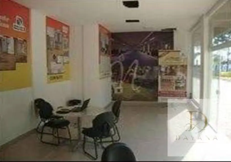 Foto 3 de Sala Comercial à venda e para alugar, 44m2 em Chácaras Reunidas São Jorge, Sorocaba - SP