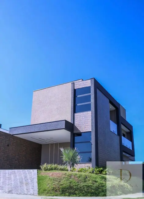 Foto 2 de Casa de Condomínio com 3 quartos à venda, 280m2 em Jardim Gutierres, Sorocaba - SP