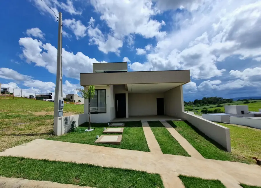 Foto 1 de Casa com 3 quartos à venda, 200m2 em Jardim Novo Horizonte, Sorocaba - SP