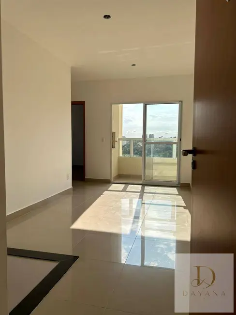 Foto 2 de Apartamento com 2 quartos à venda, 44m2 em Jardim Gutierres, Sorocaba - SP