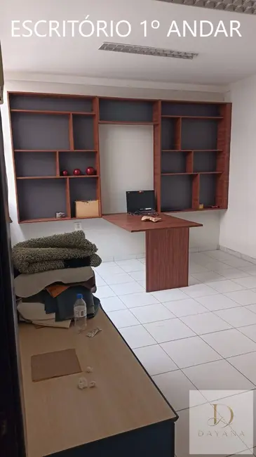 Sala Comercial à venda, 180m2 em Além Ponte, Sorocaba - SP - imagem 2 Foto 2 de Sala Comercial à venda, 180m2 em Além Ponte, Sorocaba - SP
