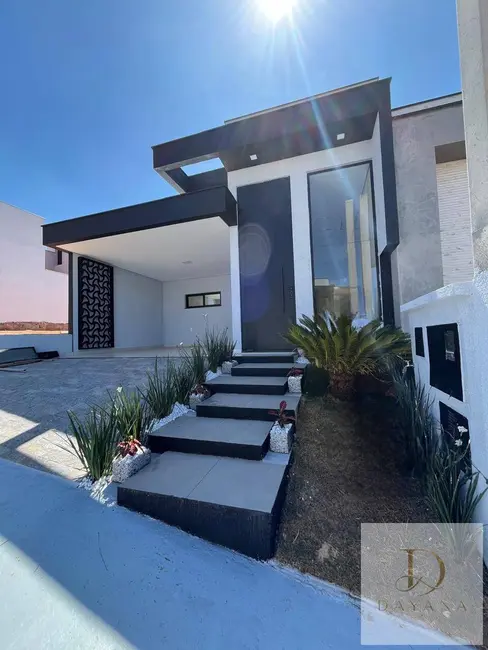 Foto 1 de Casa de Condomínio com 3 quartos à venda, 200m2 em Sorocaba - SP