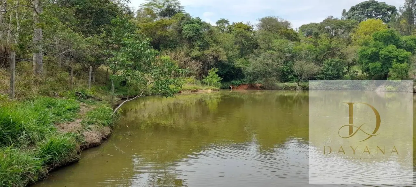 Sítio / Rancho com 2 quartos à venda, 36000m2 em Centro, Tatui - SP - imagem 1 Foto 1 de Sítio / Rancho com 2 quartos à venda, 36000m2 em Centro, Tatui - SP