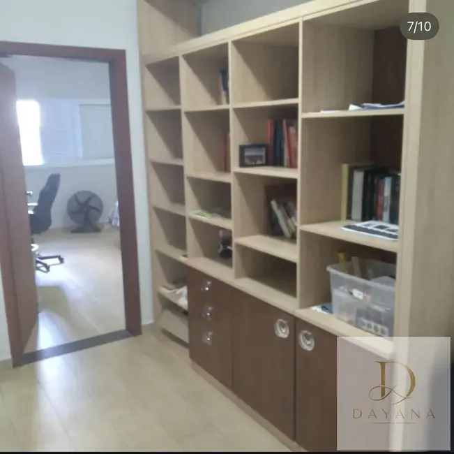 Casa de Condomínio com 3 quartos à venda, 272m2 em Parque Residencial Villa dos Inglezes, Sorocaba - SP - imagem 3 Foto 3 de Casa de Condomínio com 3 quartos à venda, 272m2 em Parque Residencial Villa dos Inglezes, Sorocaba - SP