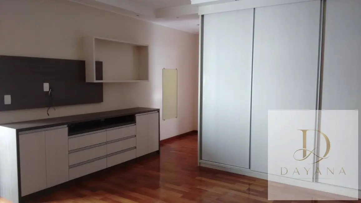Casa de Condomínio com 3 quartos à venda e para alugar, 200m2 em Parque Residencial Villa dos Inglezes, Sorocaba - SP - imagem 9 Foto 9 de Casa de Condomínio com 3 quartos à venda e para alugar, 200m2 em Parque Residencial Villa dos Inglezes, Sorocaba - SP