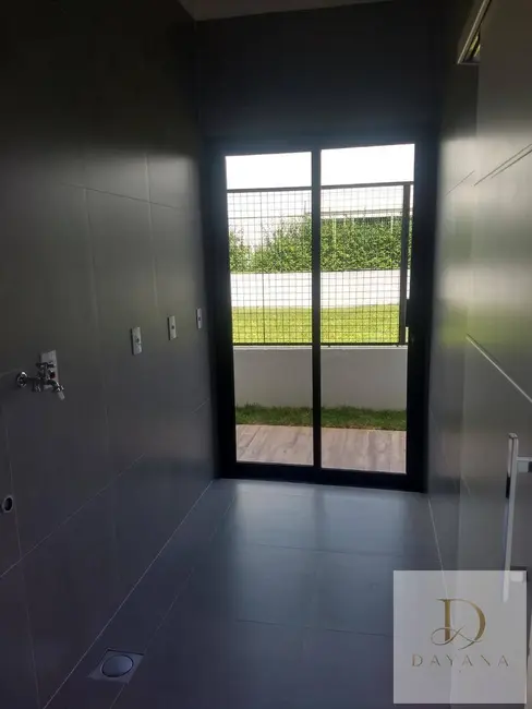 Foto 6 de Casa de Condomínio com 3 quartos à venda, 300m2 em Votorantim - SP
