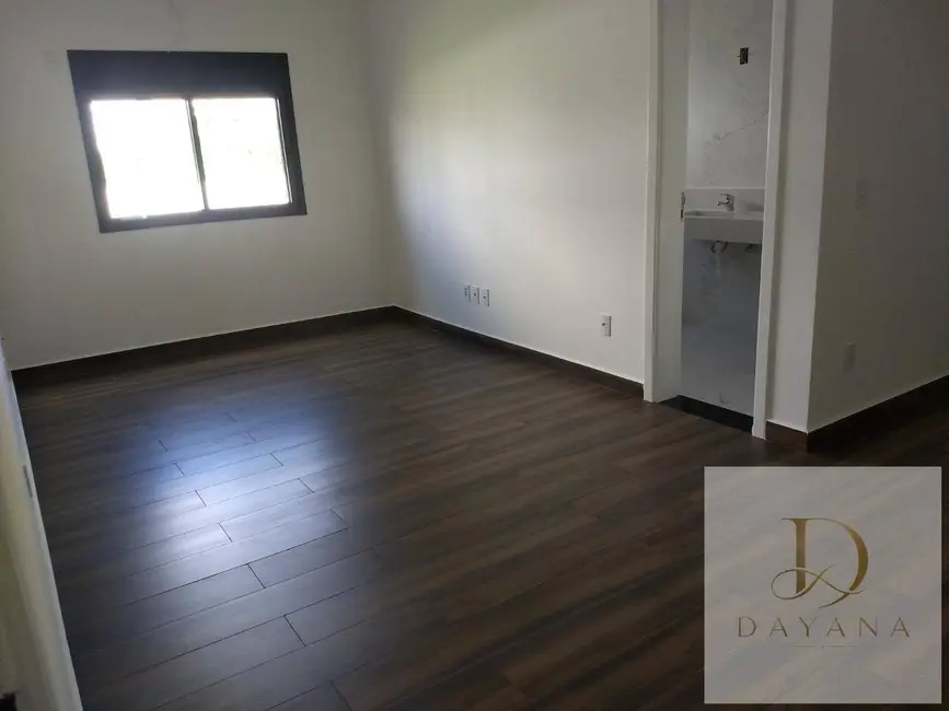Foto 9 de Casa de Condomínio com 3 quartos à venda, 300m2 em Votorantim - SP