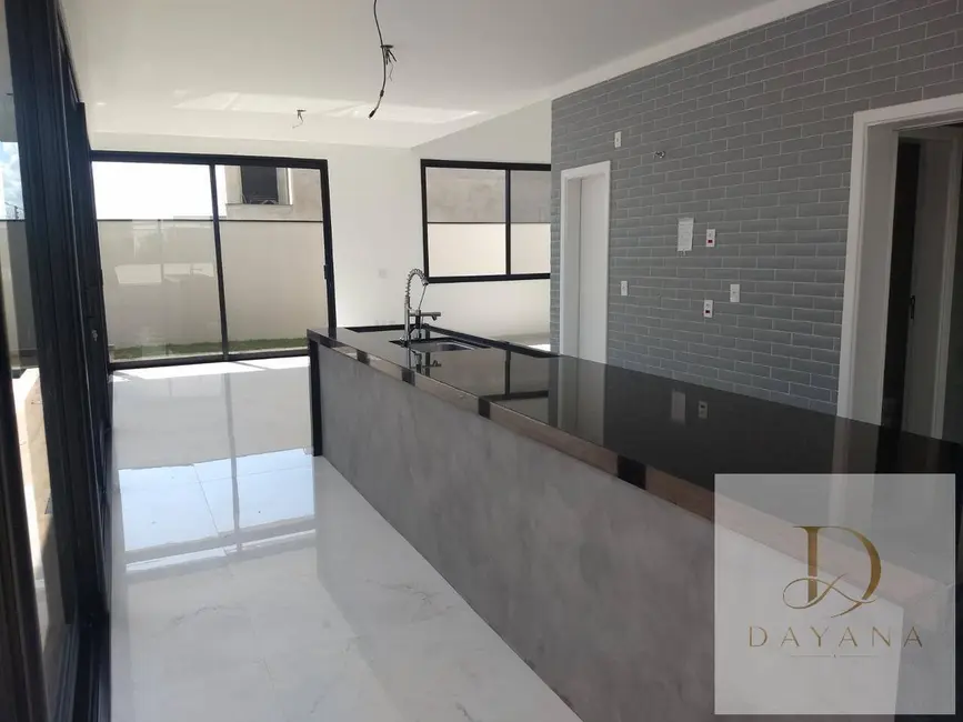 Foto 5 de Casa de Condomínio com 3 quartos à venda, 300m2 em Votorantim - SP