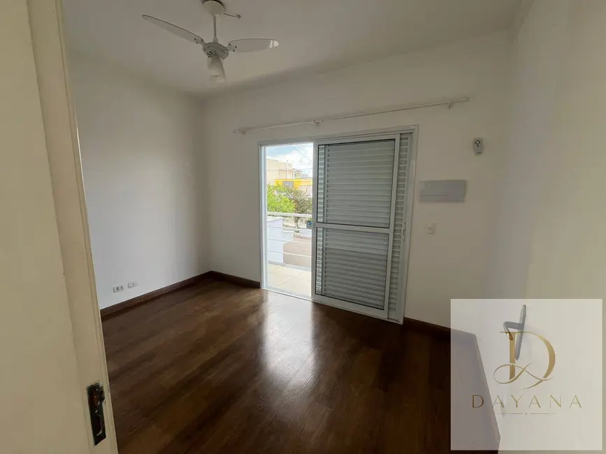 Foto 3 de Casa de Condomínio com 3 quartos à venda, 200m2 em Horto Florestal, Sorocaba - SP