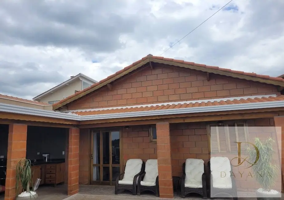 Foto 8 de Casa com 2 quartos à venda, 200m2 em Dona Catarina, Mairinque - SP
