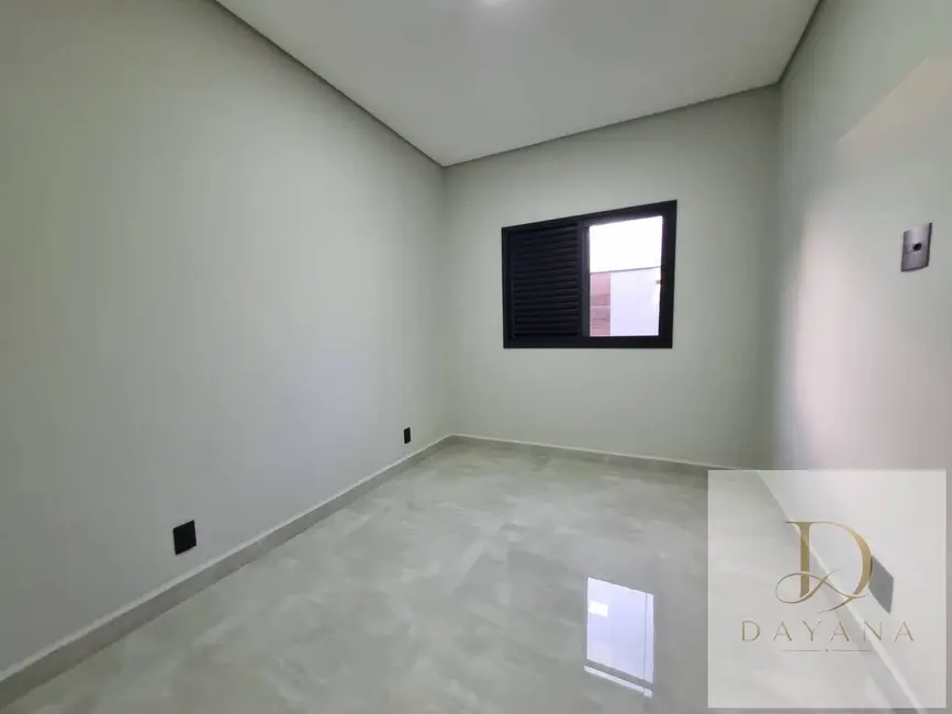 Casa de Condomínio com 3 quartos à venda, 209m2 em Jardim Betânia, Sorocaba - SP - imagem 4 Foto 4 de Casa de Condomínio com 3 quartos à venda, 209m2 em Jardim Betânia, Sorocaba - SP