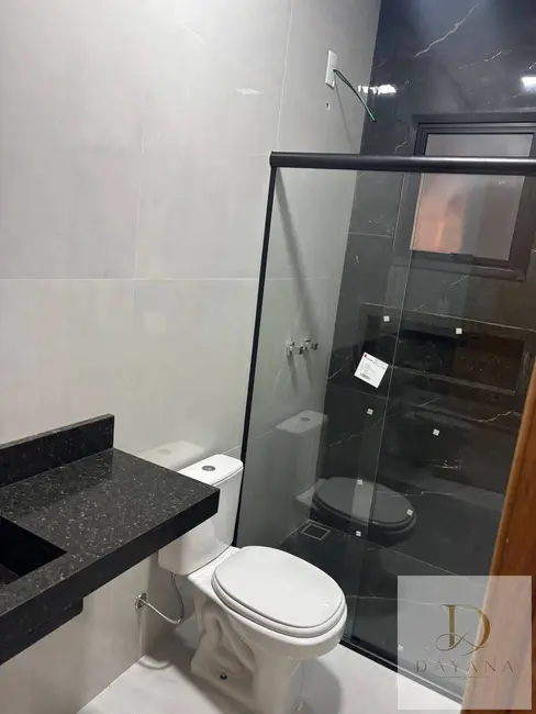 Casa de Condomínio com 3 quartos à venda, 115m2 em Cajuru do Sul, Sorocaba - SP - imagem 3 Foto 3 de Casa de Condomínio com 3 quartos à venda, 115m2 em Cajuru do Sul, Sorocaba - SP