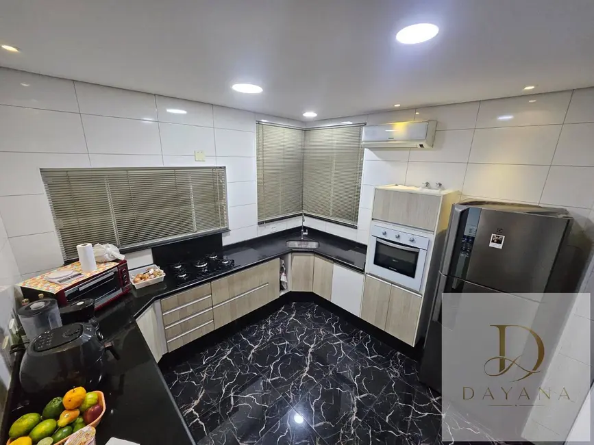 Casa de Condomínio com 3 quartos à venda, 254m2 em Jardim Golden Park Residence II, Sorocaba - SP - imagem 3 Foto 3 de Casa de Condomínio com 3 quartos à venda, 254m2 em Jardim Golden Park Residence II, Sorocaba - SP