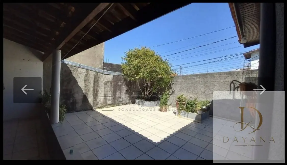 Casa com 3 quartos à venda, 250m2 em Vila Helena, Sorocaba - SP - imagem 6 Foto 6 de Casa com 3 quartos à venda, 250m2 em Vila Helena, Sorocaba - SP