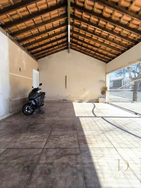 Casa com 3 quartos à venda, 140m2 em Jardim Residencial Imperatriz, Sorocaba - SP - imagem 5 Foto 5 de Casa com 3 quartos à venda, 140m2 em Jardim Residencial Imperatriz, Sorocaba - SP